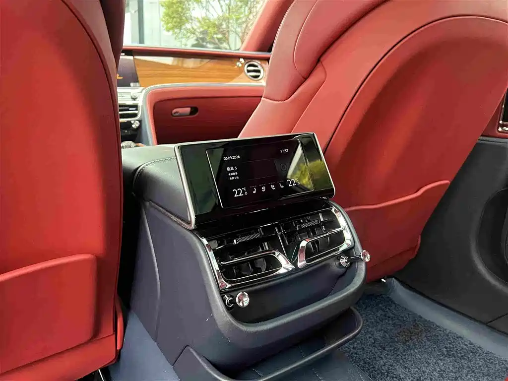 Flying Spur 2022 4.0T V8 Standard Edition купить на сайте DeffCars