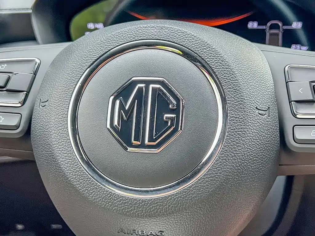 MG5 2025款 300TGI 全球旗舰版 купить на сайте DeffCars