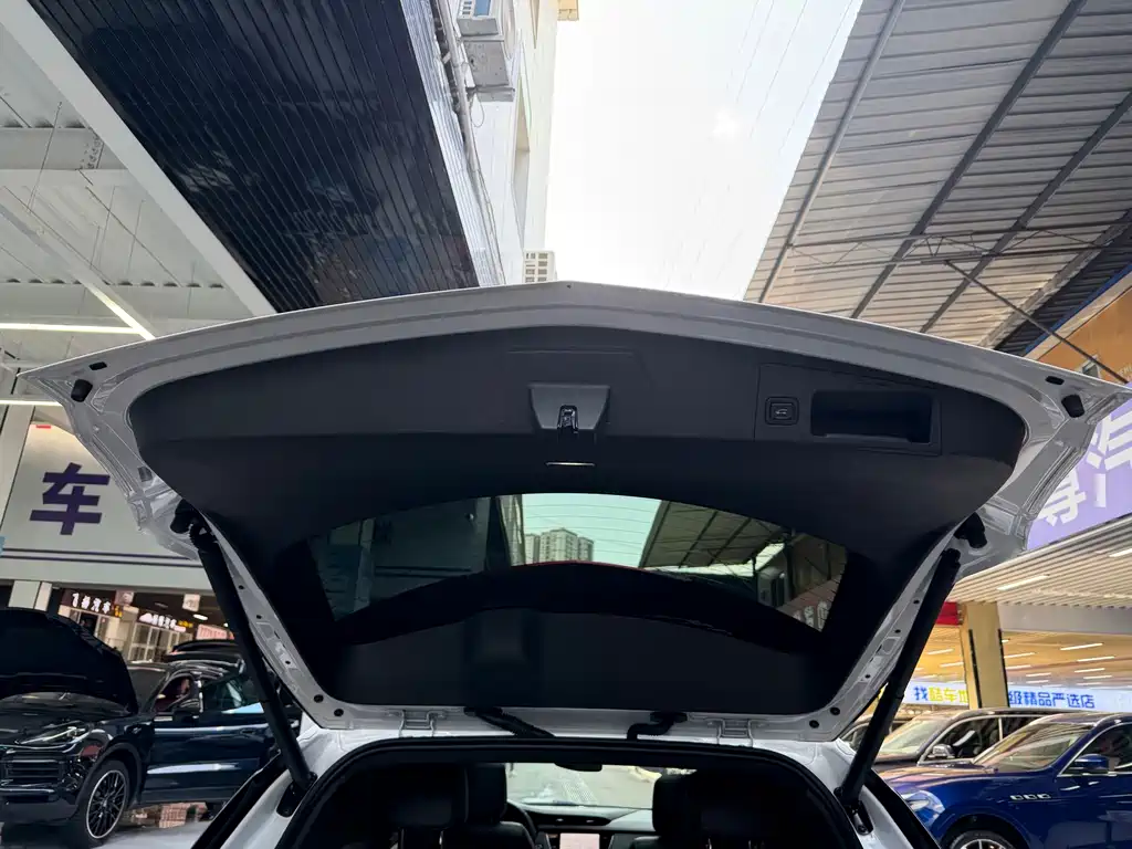 Cadillac XT5 2021 2.0T two-wheel drive luxury model купить на сайте DeffCars