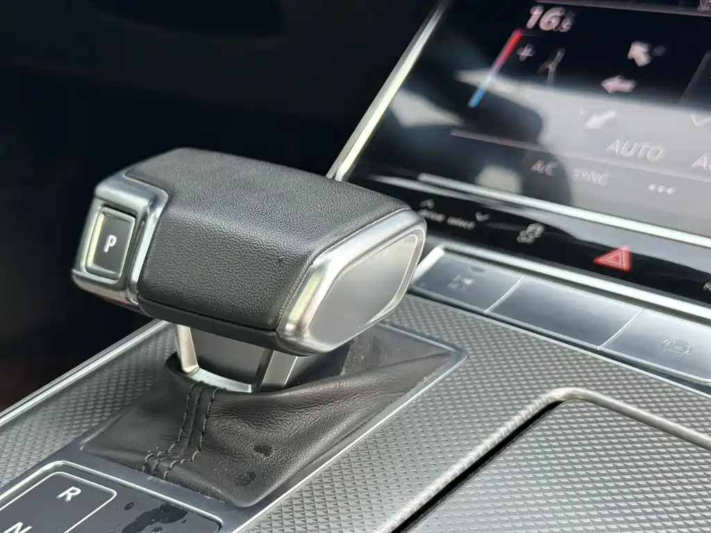 Audi A6L 2023 facelift 40 TFSI luxury and dynamic model купить на сайте DeffCars