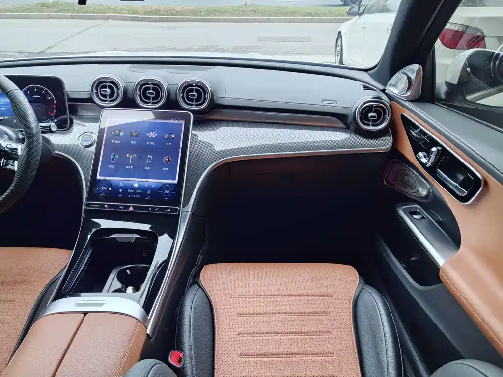 Mercedes-Benz C-Class 2023 facelift C 200 L sports version купить на сайте DeffCars