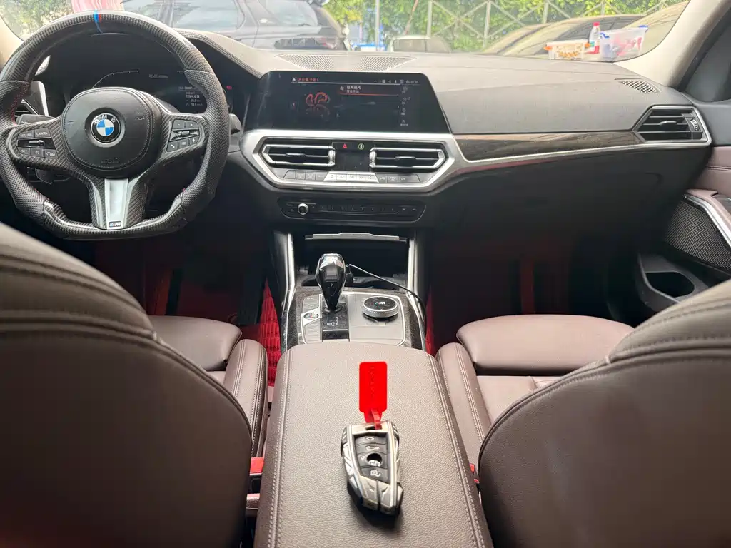 BMW 3 Series 2021 325i M Sports Package купить на сайте DeffCars