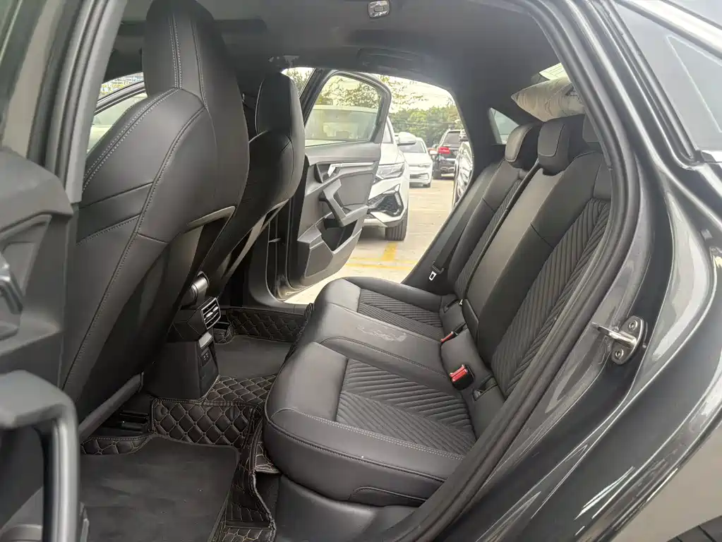 Audi A3 2022 A3L Limousine 35 TFSI Fashionable and Elegant купить на сайте DeffCars