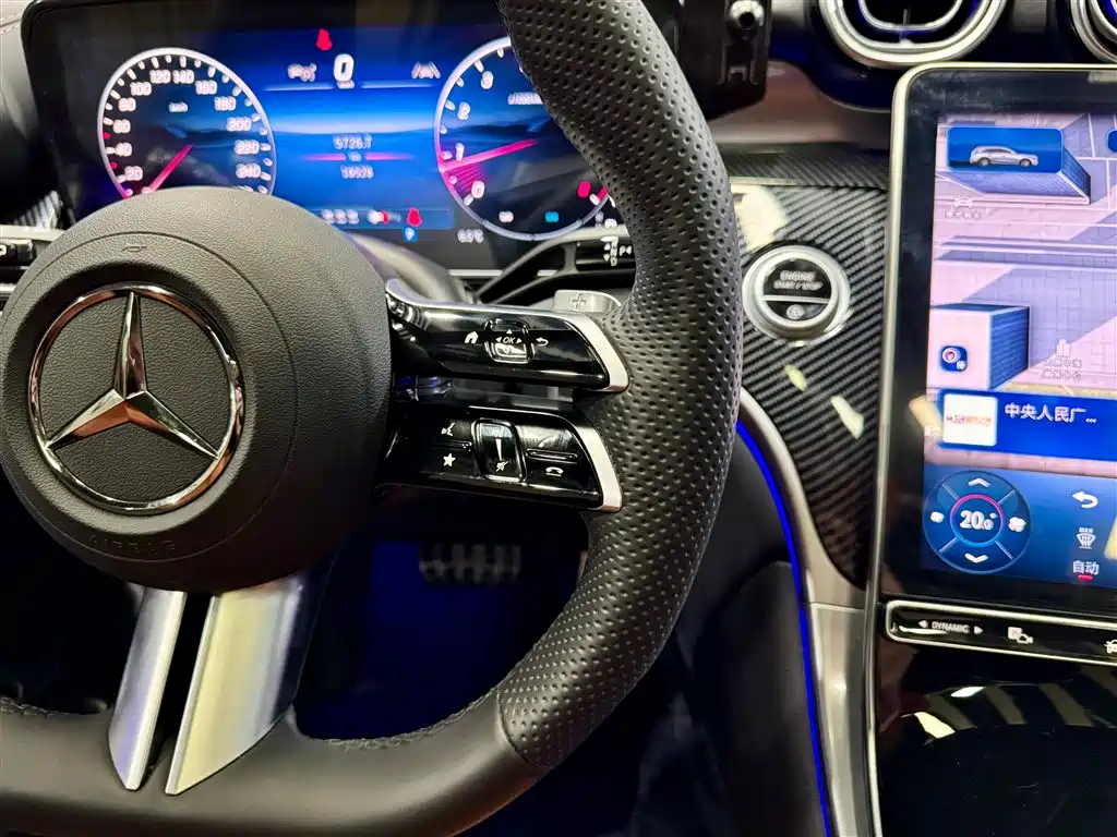 Mercedes-Benz GLC 2025 GLC 260 L 4MATIC luxury model купить на сайте DeffCars