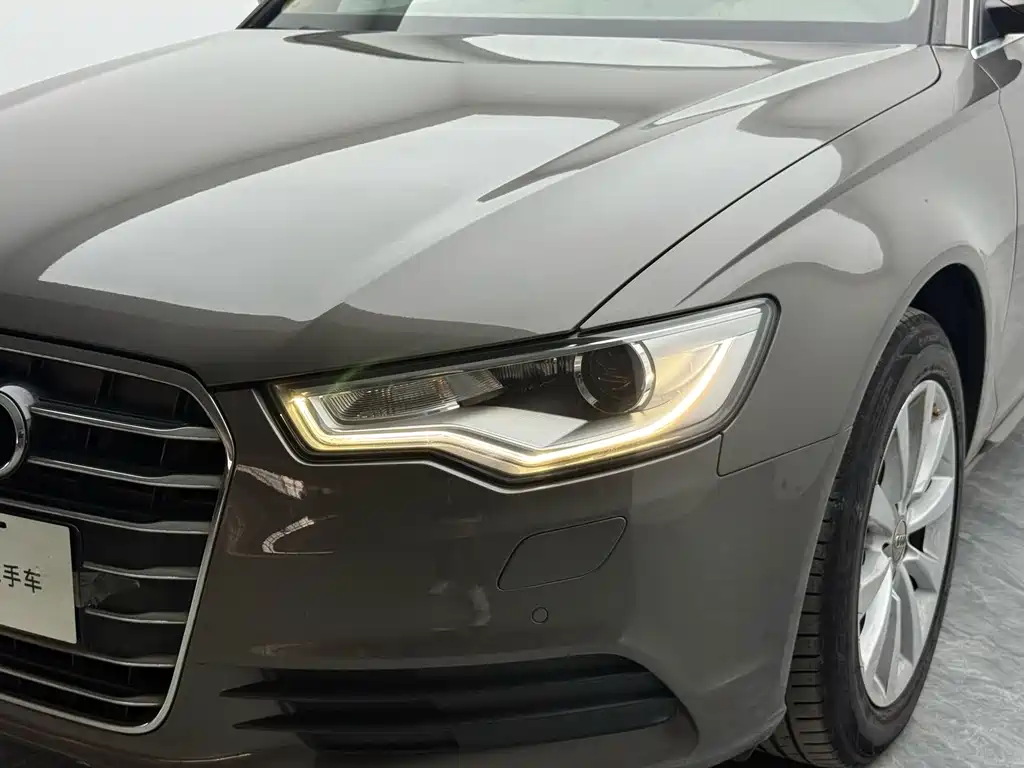 Audi A6L 2015 TFSI Million Commemorative Intelligent Collar Model купить на сайте DeffCars