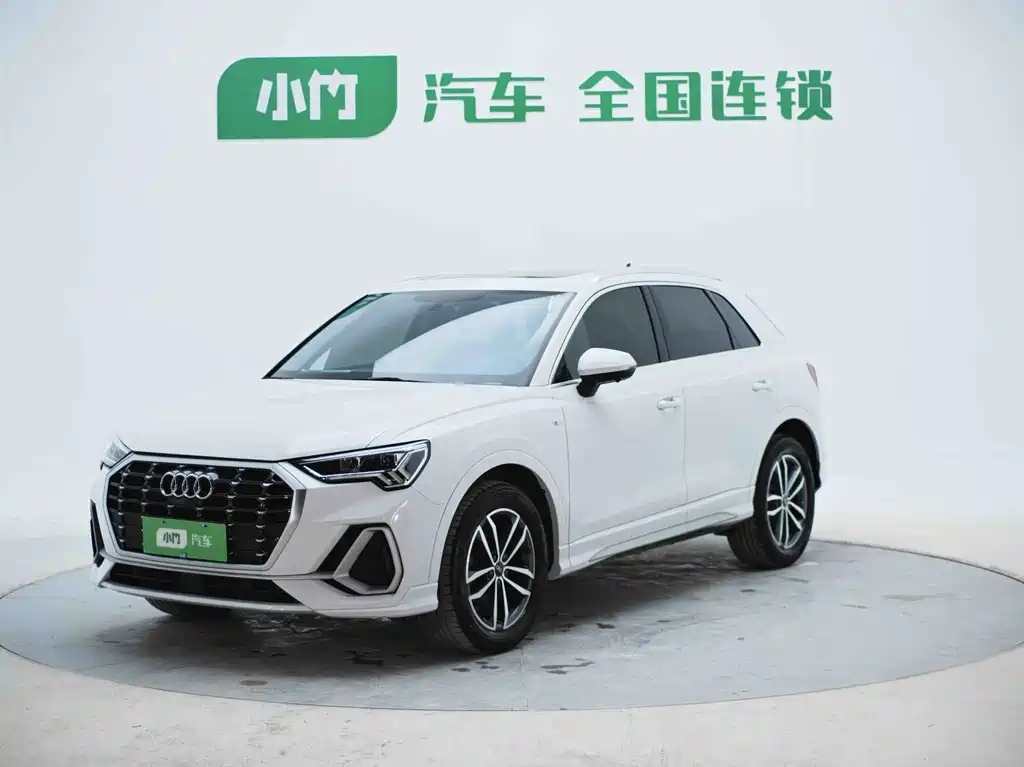 Audi Q3 2022 35 TFSI aggressive and dynamic купить на сайте DeffCars