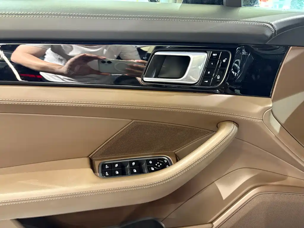 Panamera 2017 Panamera 4 Sport Turismo 3.0T купить на сайте DeffCars