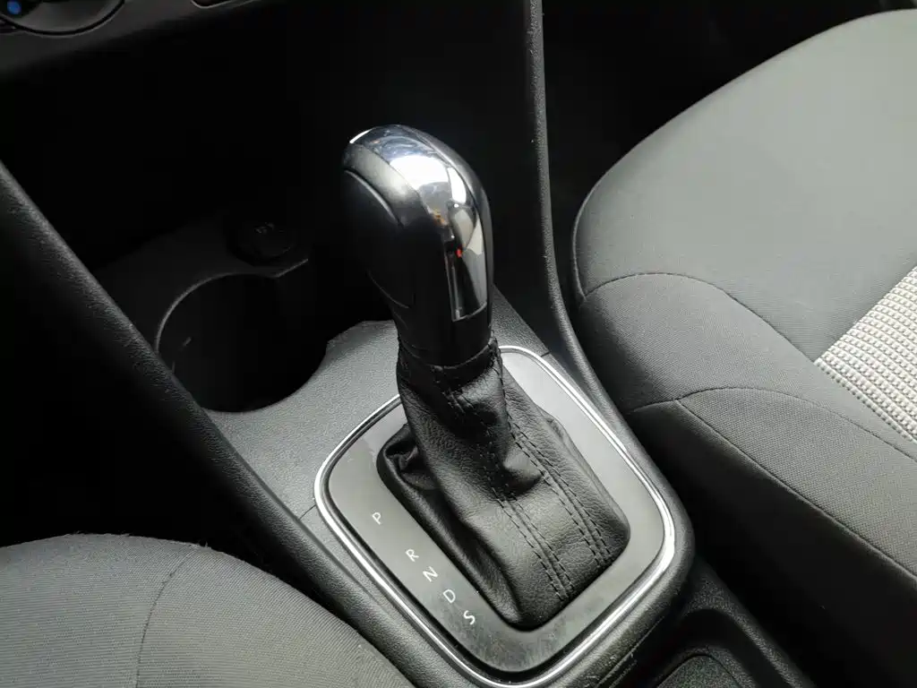 Polo 2018 1.5L automatic safe driving model купить на сайте DeffCars