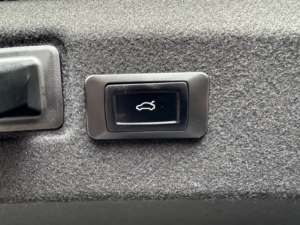 Cadillac CT5 2023 28T Platinum Super Assisted Driving Edition купить на сайте DeffCars