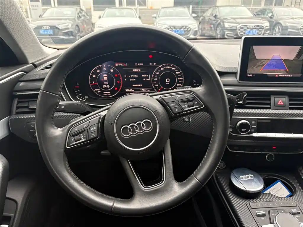 Audi A4L 2019 40 TFSI Fashion Type National V купить на сайте DeffCars