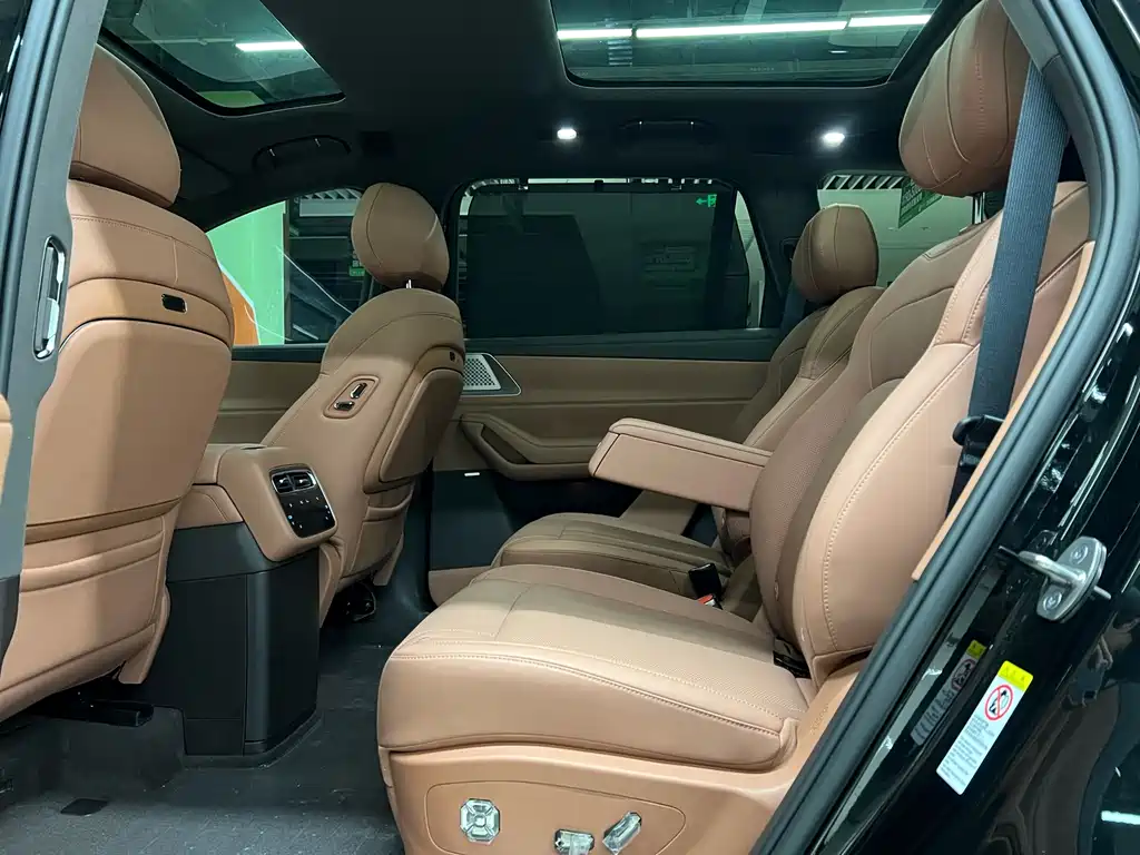 Denza N8L 2025 Honor Model купить на сайте DeffCars