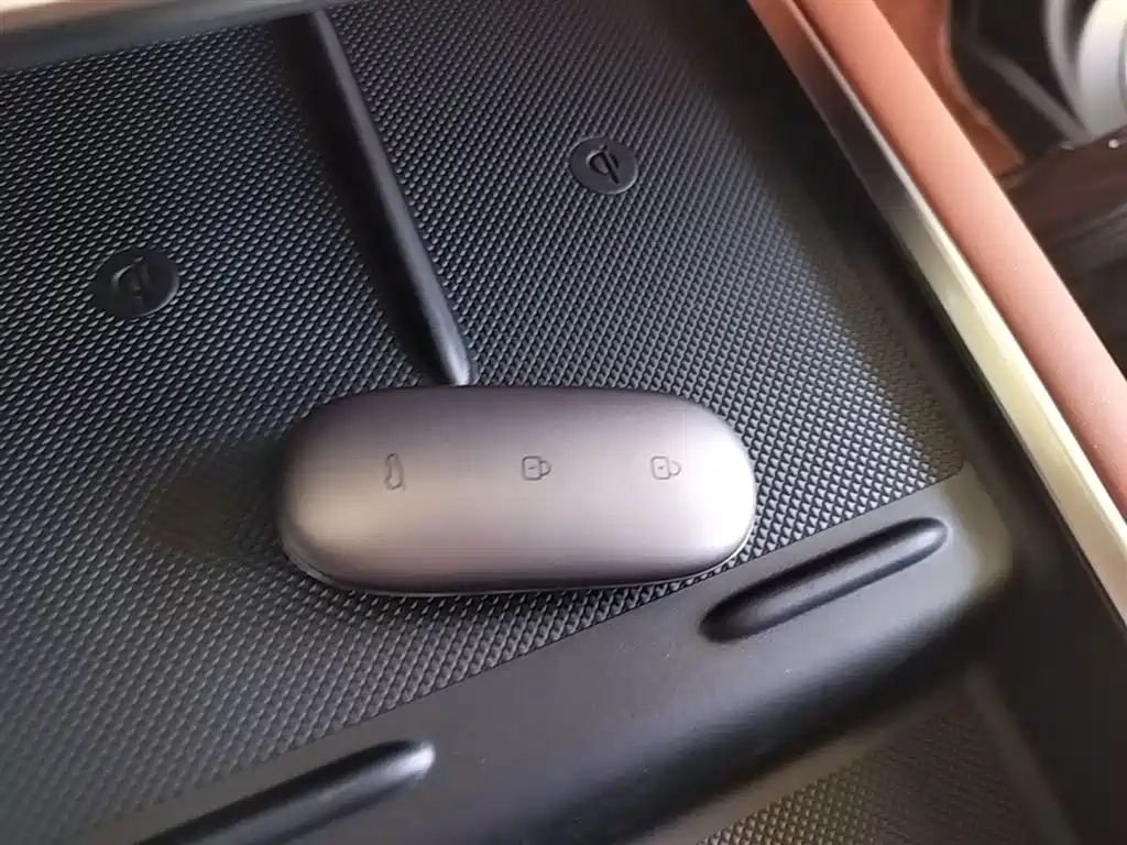 Ideal L7 2023 Pro купить на сайте DeffCars