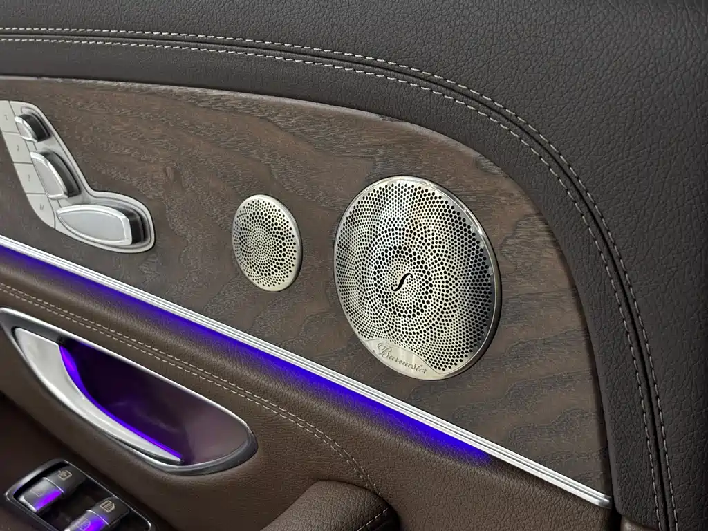 Mercedes-Benz E-Class 2022 Model 2 E 300 L Luxury Model купить на сайте DeffCars