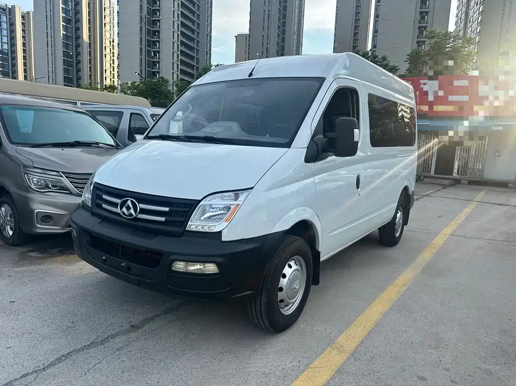 Xintu V80 2020 model 2.5T AMT classic city equipped with king short axis mid-top 2/3 seats купить на сайте DeffCars