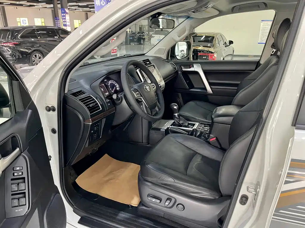 Prado 2018 3.5L automatic TX-L rear mounted spare tire купить на сайте DeffCars