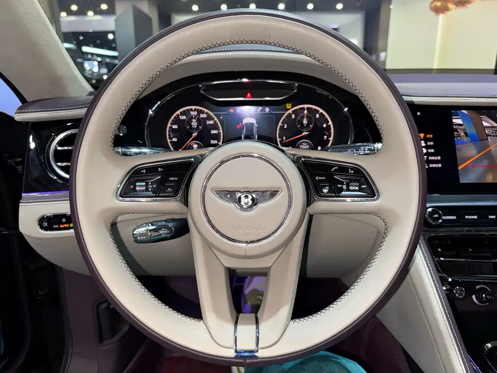 Flying Spur 2023 4.0T V8 Yadu Edition купить на сайте DeffCars