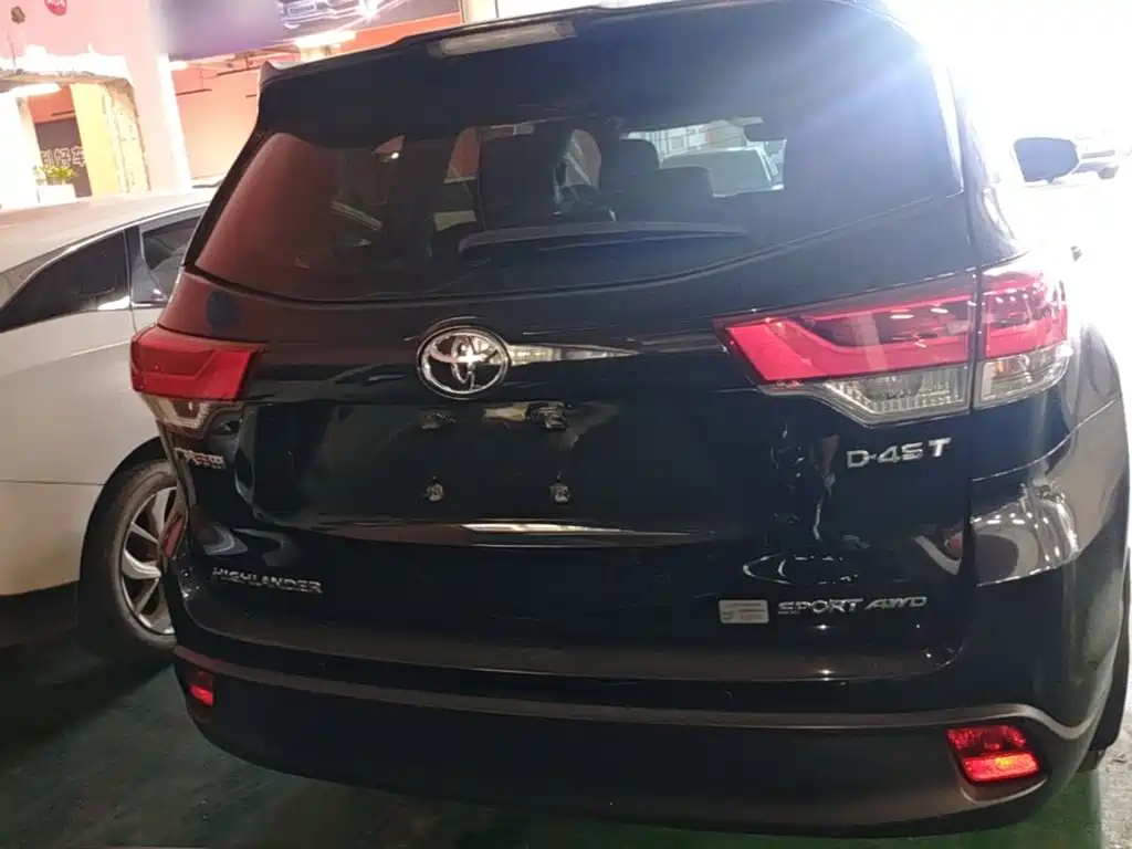 Highlander 2018 2.0T four-wheel drive luxury version, 7 seats, National VI купить на сайте DeffCars