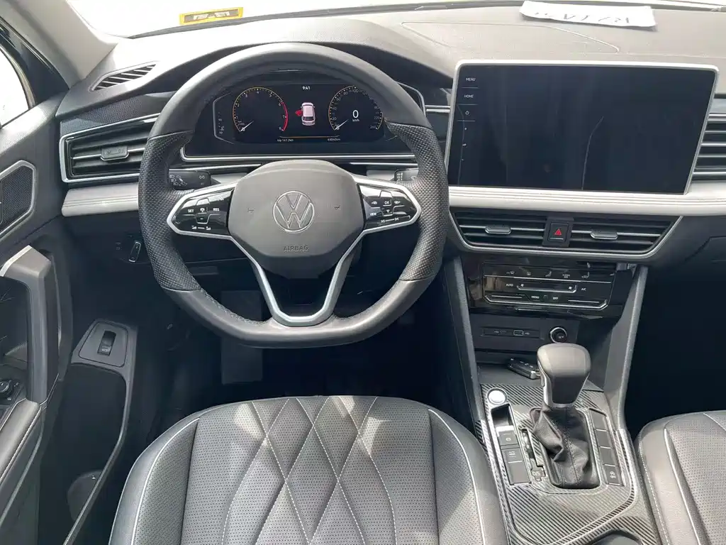 Tiguan L 2022 330TSI automatic two-wheel drive smart version купить на сайте DeffCars