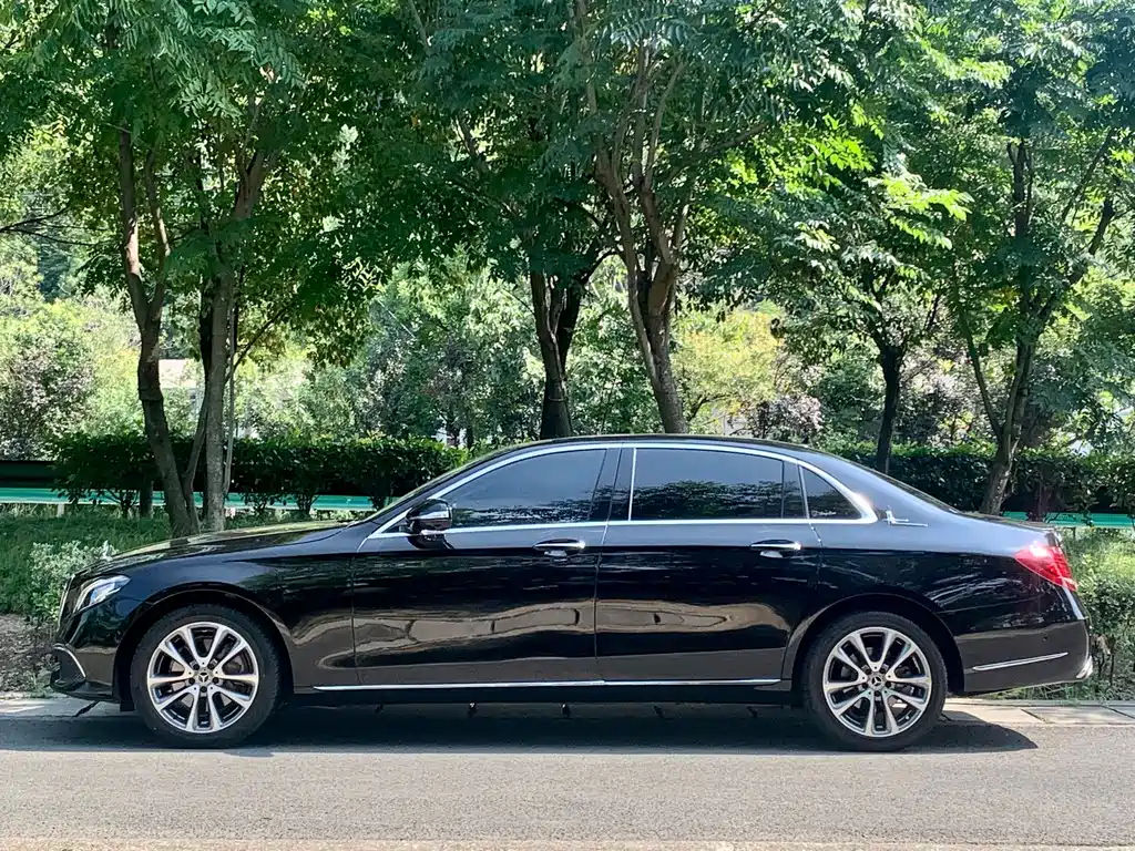 Mercedes E-Class 2018款 E 200 L купить на сайте DeffCars