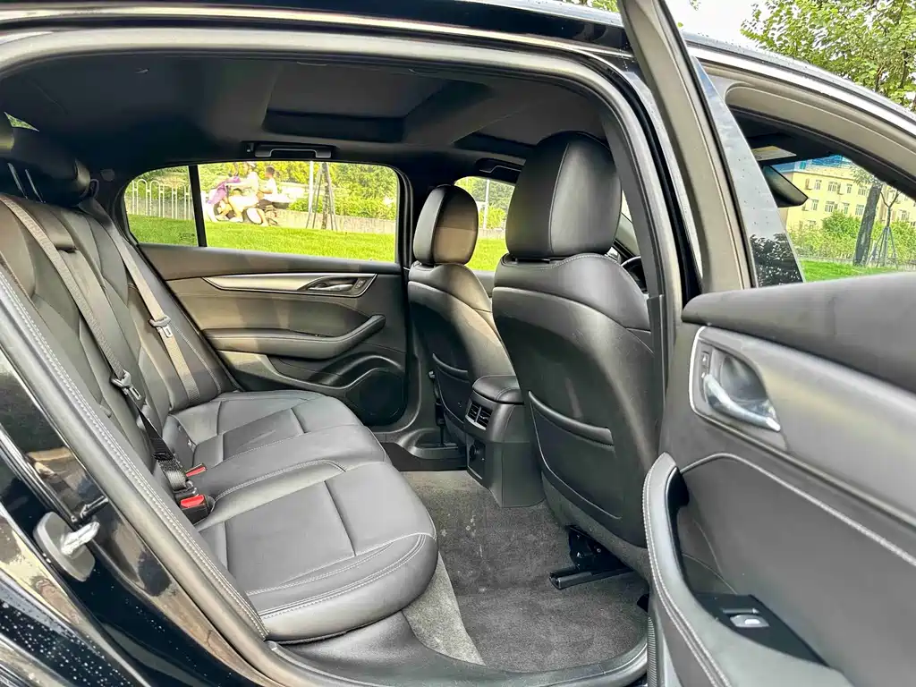 Cadillac CT5 2022 28T luxury model (standard version) купить на сайте DeffCars