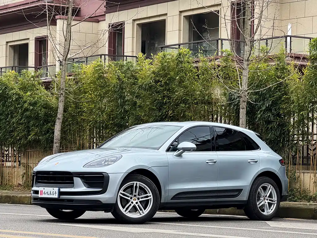 Macan 2023 Macan 2.0T купить на сайте DeffCars
