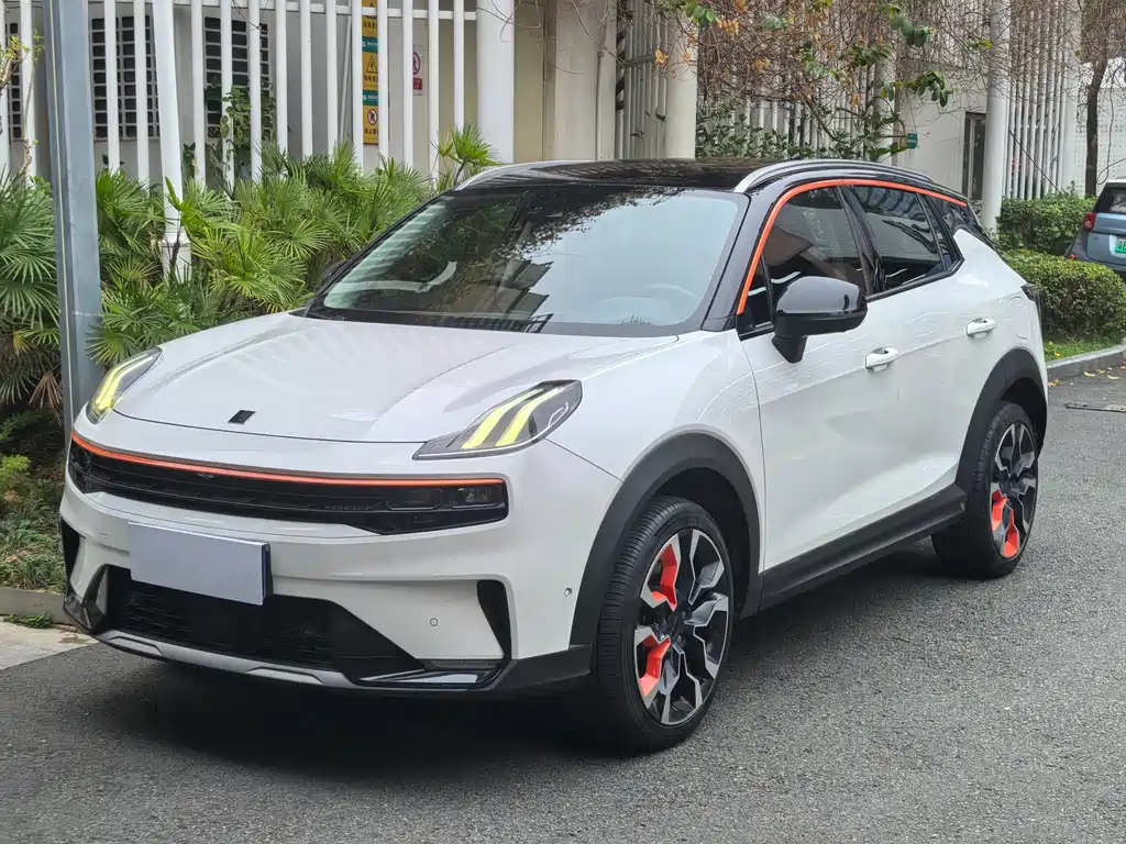Lynk & Co 06 2020 1.5T Yao Halo купить на сайте DeffCars