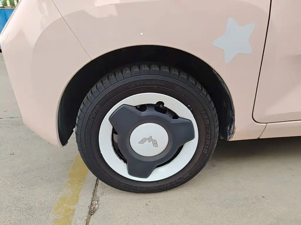 Hongguang MINIEV 2021 Macaron Fashion Lithium Iron Phosphate купить на сайте DeffCars