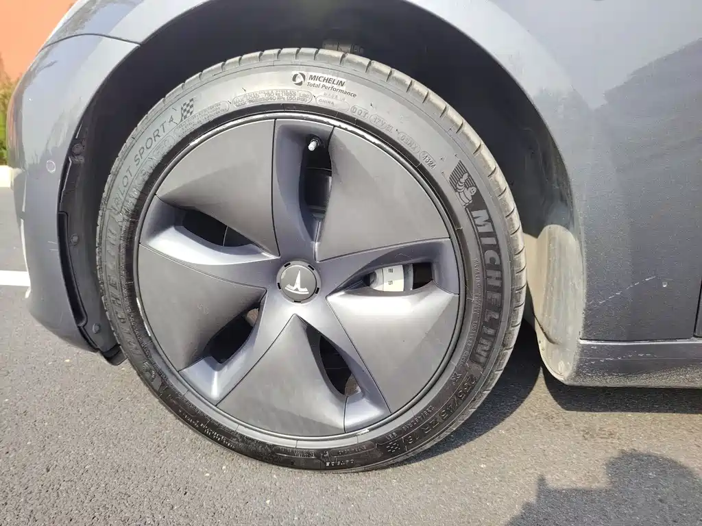 Model 3 2019 standard range rear drive upgraded version купить на сайте DeffCars