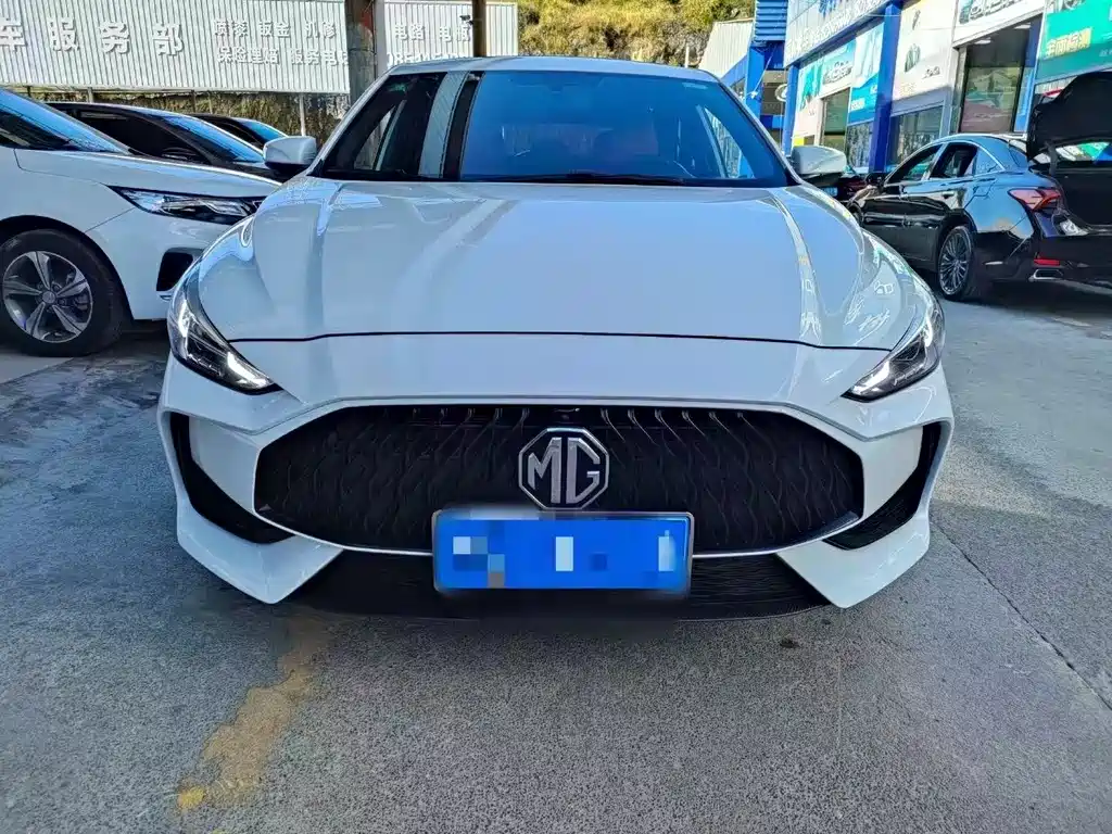 MG5 2021 180DVVT CVT Youth Deluxe Edition купить на сайте DeffCars