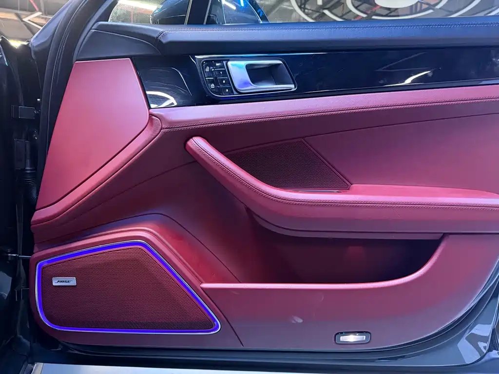 Panamera 2019 Panamera Executive Extended Edition 2.9T купить на сайте DeffCars