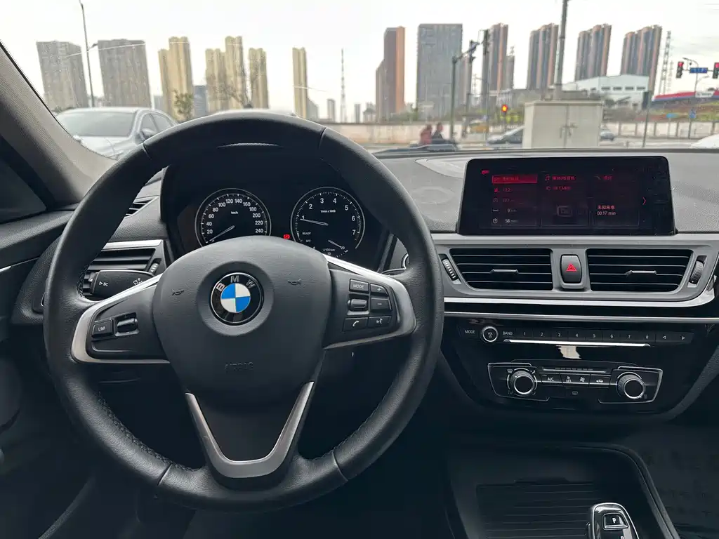 BMW 1 Series 2020 120i Fashion купить на сайте DeffCars