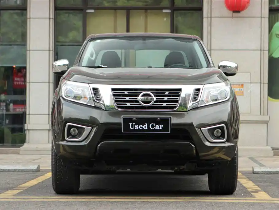 Navara 2017 2.5L automatic four-wheel drive luxury version QR25 купить на сайте DeffCars
