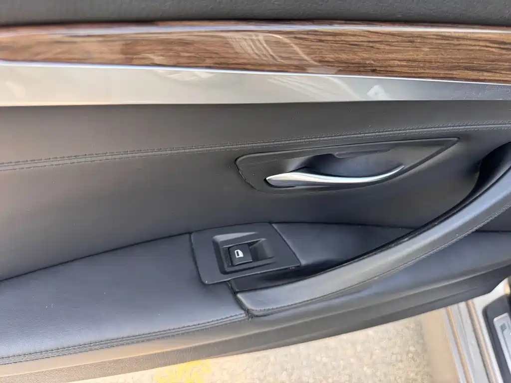 BMW 5 Series 2014 525Li Stylish Design Package купить на сайте DeffCars