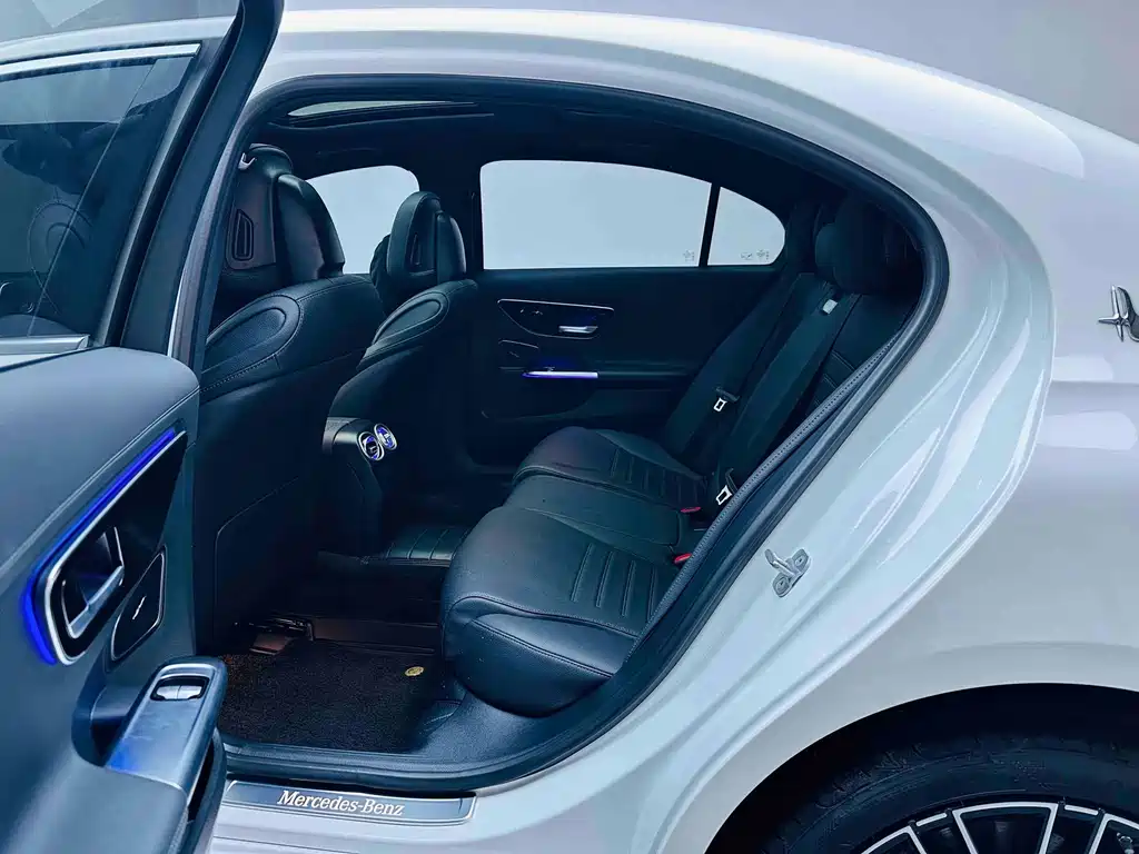 Mercedes-Benz C-Class 2024 C 260 L Sports Edition купить на сайте DeffCars