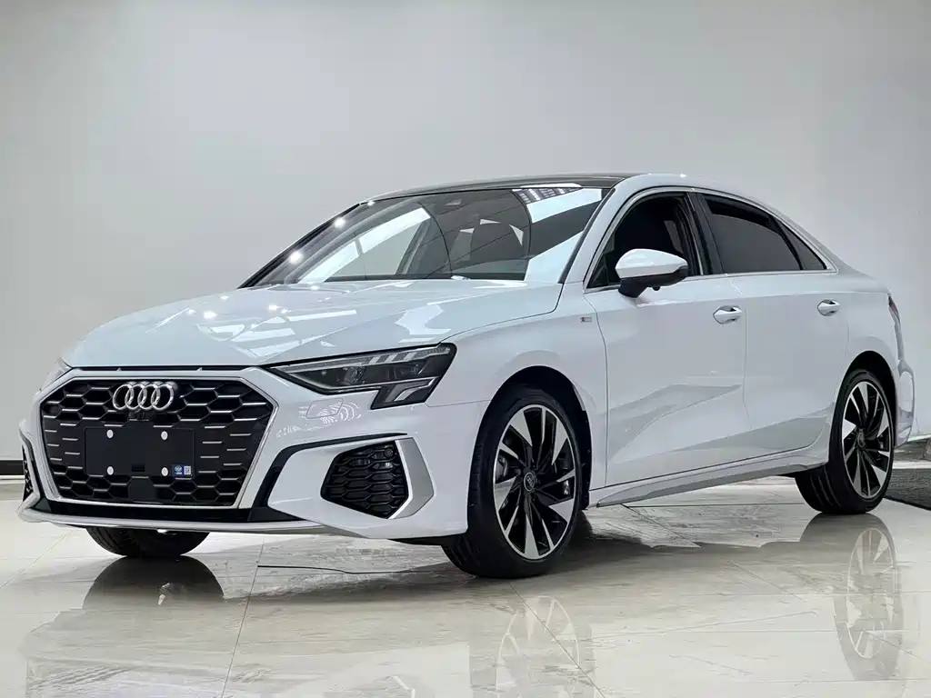 Audi A3 2023 A3L Limousine 35 TFSI Fashionable and Sporty купить на сайте DeffCars