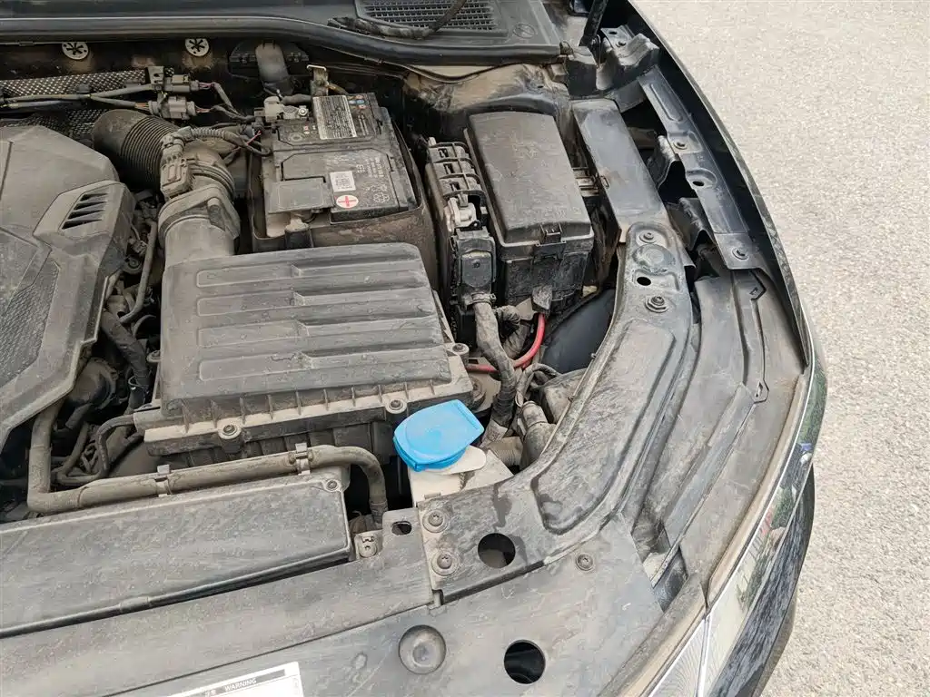 Passat 2020 facelift 330TSI Deluxe Edition National VI купить на сайте DeffCars