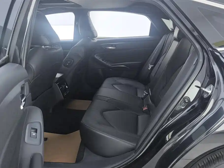 Asia Dragon 2019 2.0L XLE Exclusive Edition National VI купить на сайте DeffCars