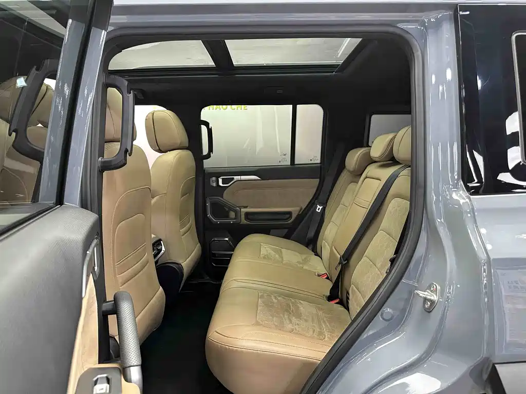 Jietu Traveler 2023 2.0T four-wheel drive crossover PRO+ купить на сайте DeffCars