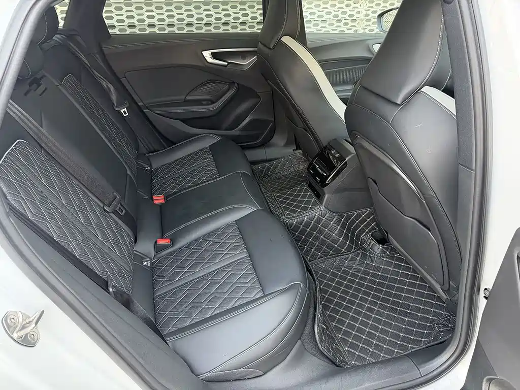 Audi A5L 2026 2.0T sports version quattro купить на сайте DeffCars