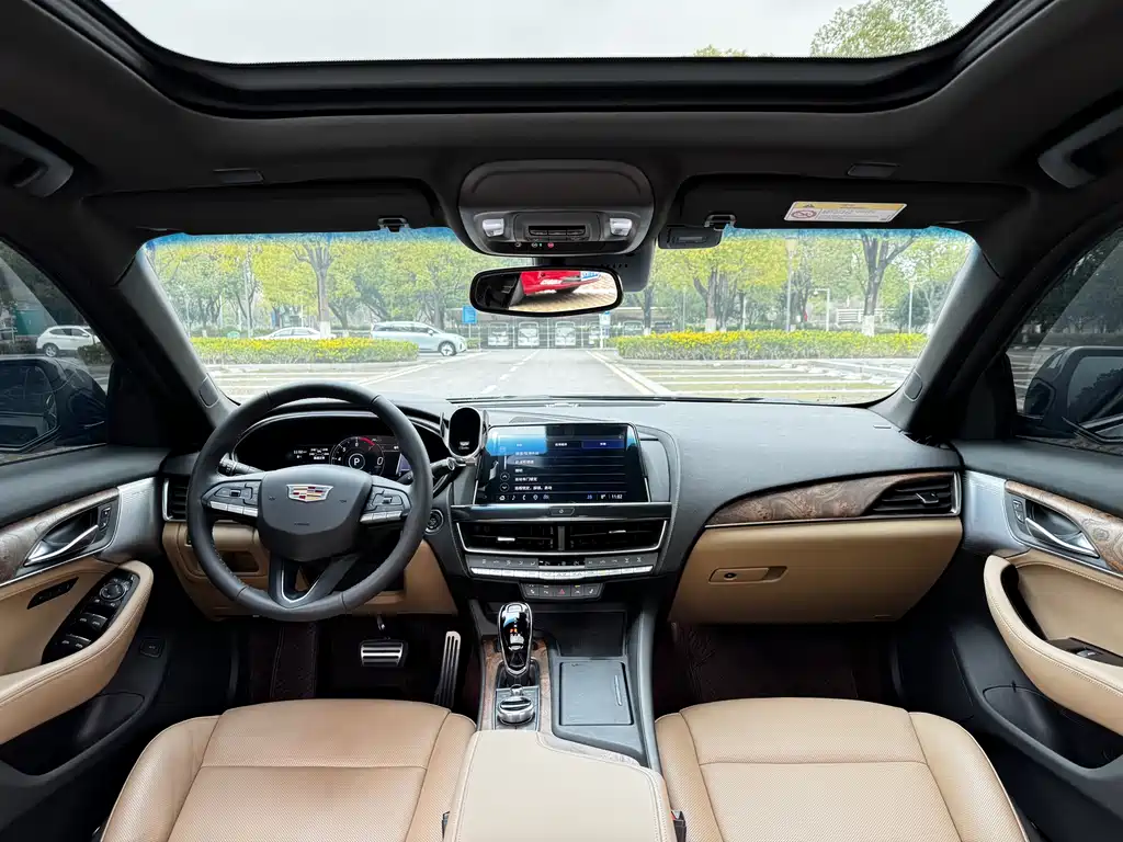 Cadillac CT5 2023 28T Premium Model купить на сайте DeffCars