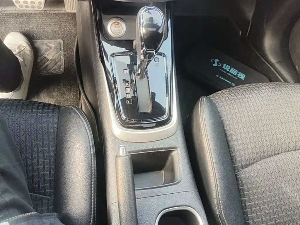 Tiida 2019 1.6L CVT Smart Travel Edition National VI купить на сайте DeffCars