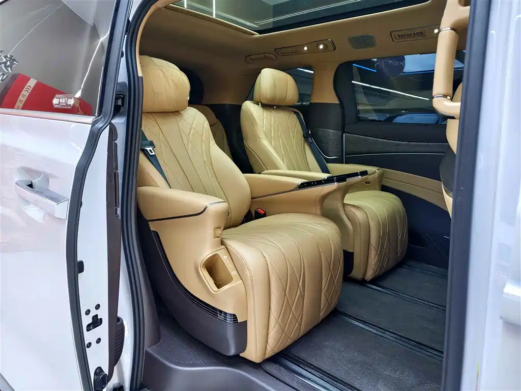 Denza D9 2025 DM-i smart driving version 1020 four-wheel drive exclusive model купить на сайте DeffCars