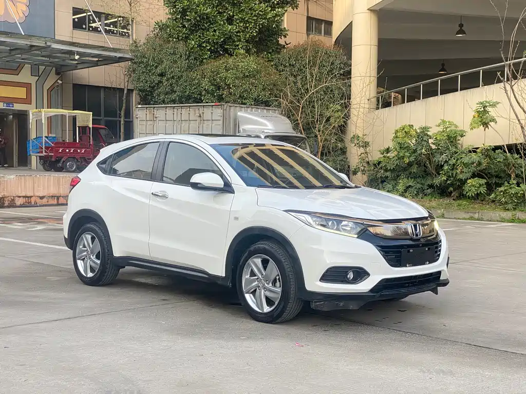 Binzhi 2020 1.5L CVT Deluxe Edition купить на сайте DeffCars