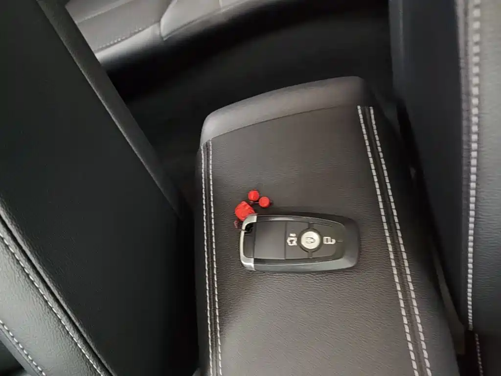 Focus 2020 Hatchback EcoBoost 180 Automatic NeochaEDGE купить на сайте DeffCars