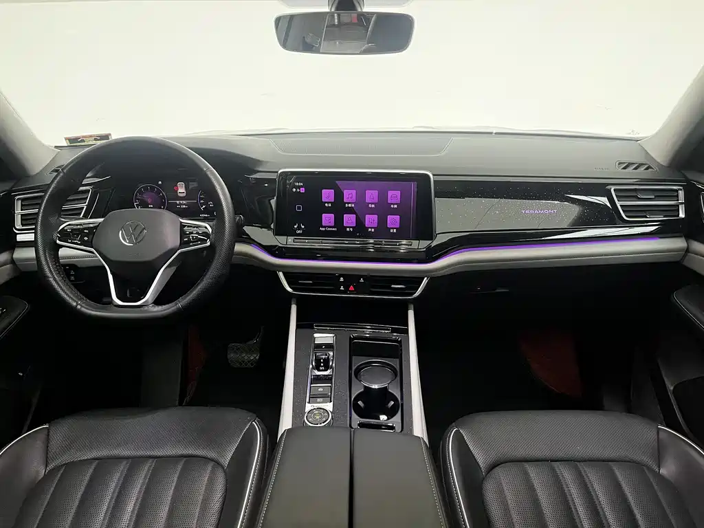 Touron 2021 380TSI four-wheel drive luxury version купить на сайте DeffCars