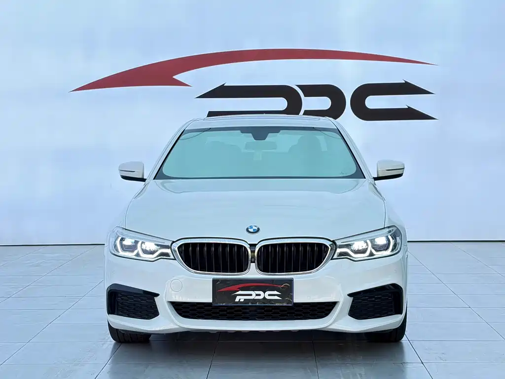BMW 5 Series 2020 530Li Exclusive M Sports Package купить на сайте DeffCars