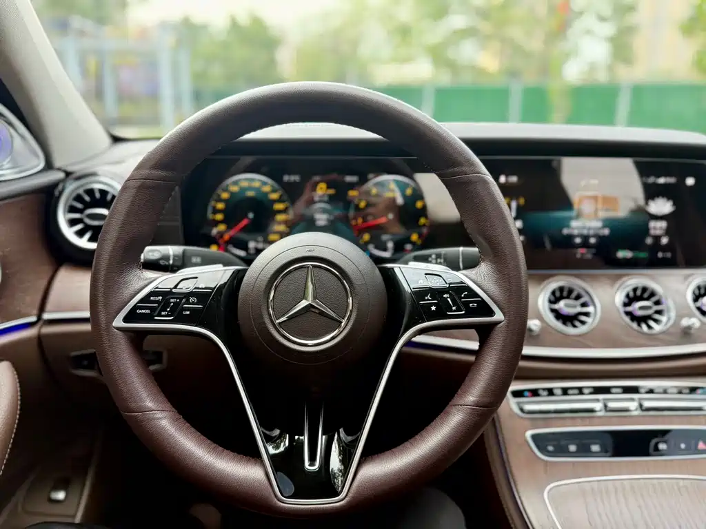 Mercedes-Benz E-Class 2023 facelift E 300 L luxury model купить на сайте DeffCars