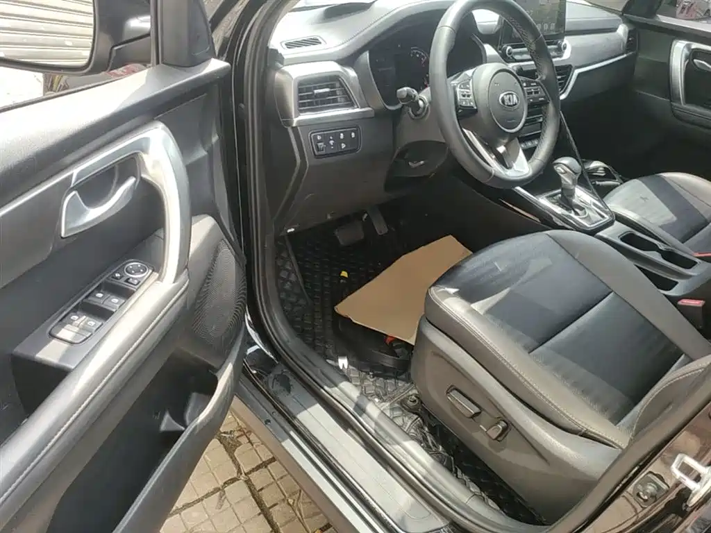 Zhipao 2019 2.0L Automatic Smart Enjoy Deluxe Edition купить на сайте DeffCars