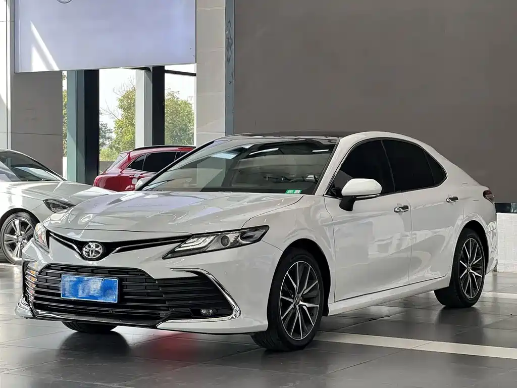 Camry 2021 2.5G Deluxe Edition купить на сайте DeffCars