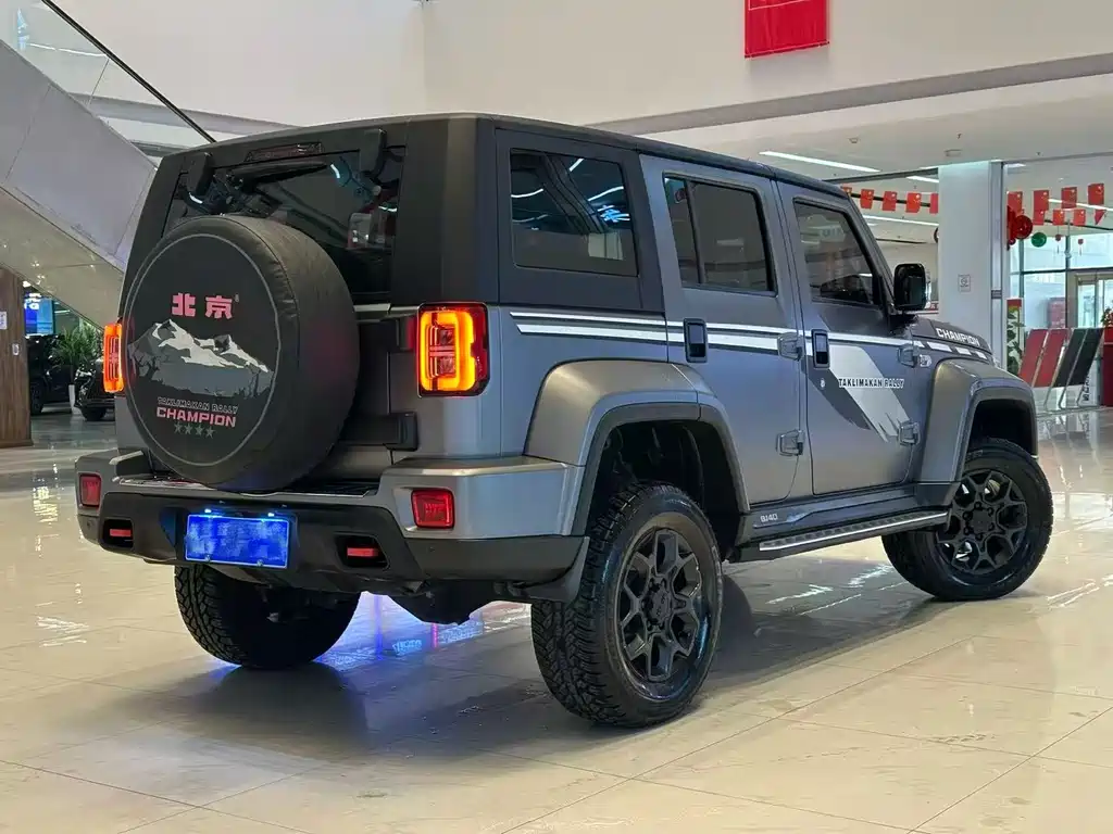 Beijing off-road BJ40 2022 2.0T automatic four-wheel drive ring tower championship version купить на сайте DeffCars